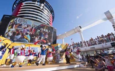 Disney Dream deck party