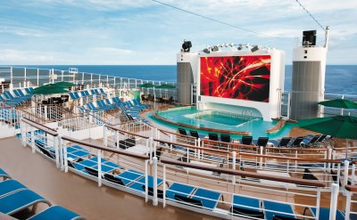 Norwegian Epic outdoor movies